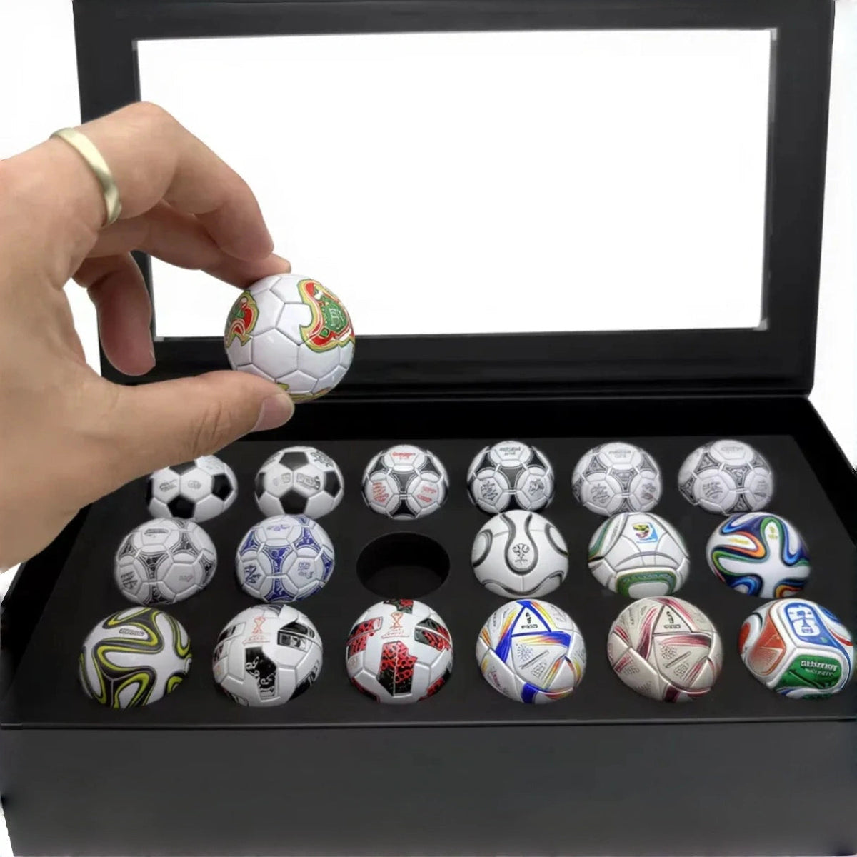 🔥2026 Global Football Celebration Sale! Mini Soccer Balls Collection (1970–2026) – Up to 50% OFF! ⚽