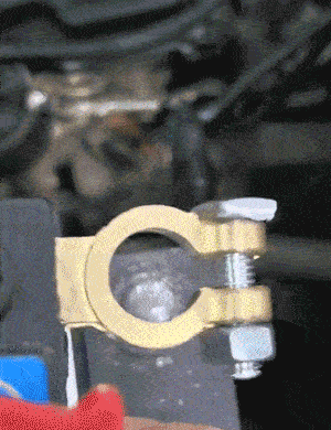 Universal Battery Disconnect & Leak Protector