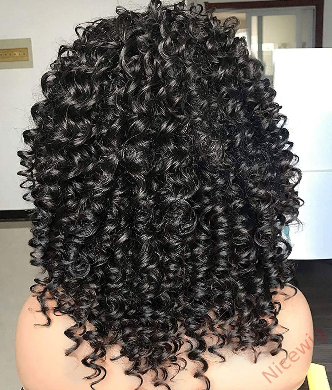 New Fashion Summer Natural Curly Wig With Bangs
